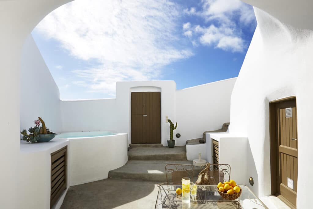 The Small Architect House — Pyrgos